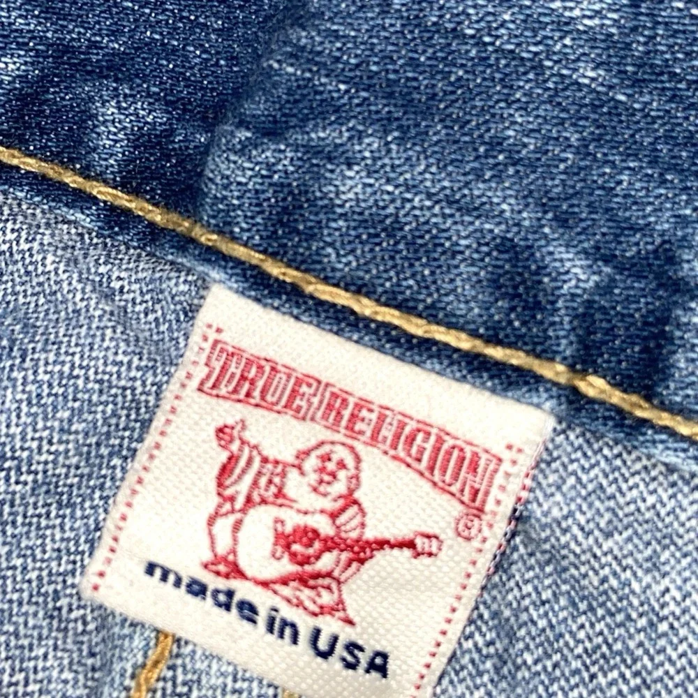 VTG True Religion Big Rig Cut Off Denim Shorts Size 32 Made USA Button Fly